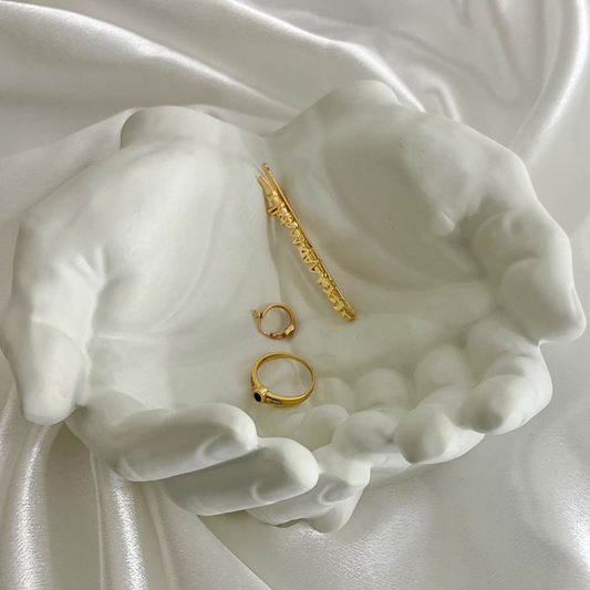 Coupelle main vide-poche décoratif.