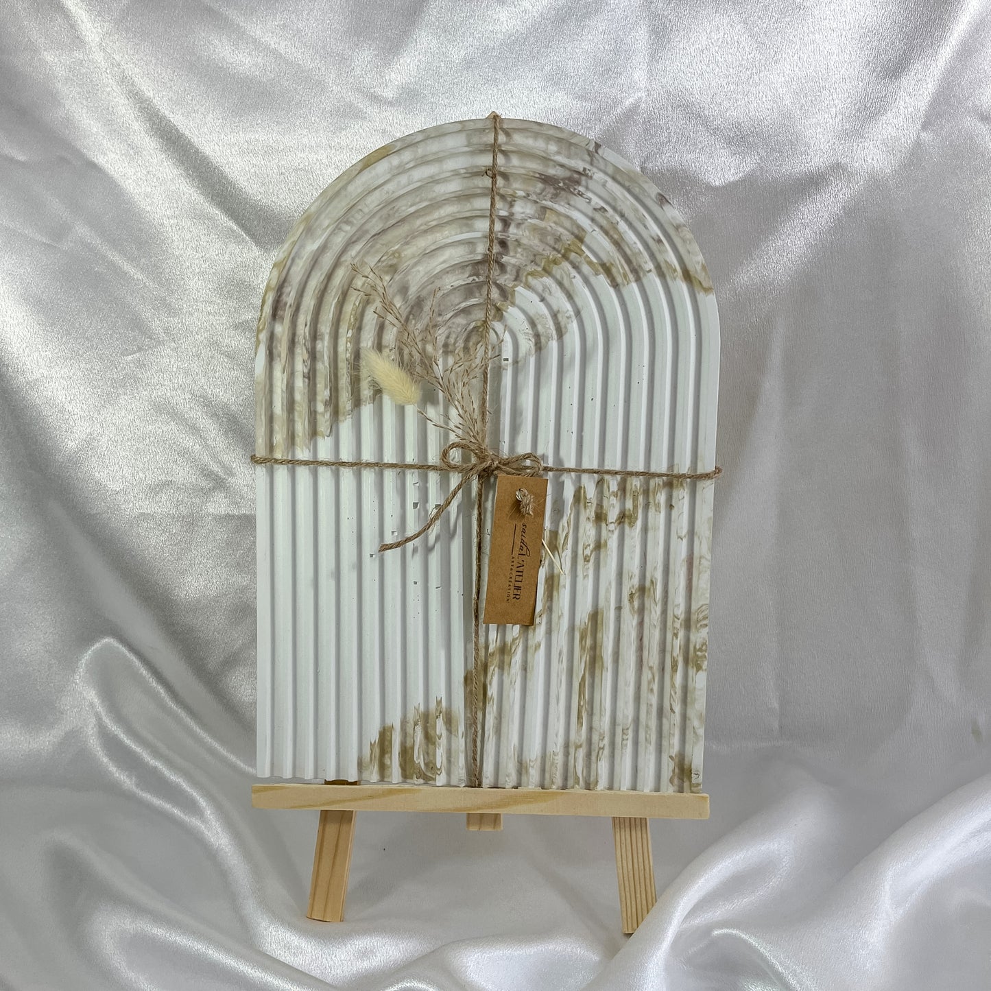 Grand plateau Arc beige et blanc