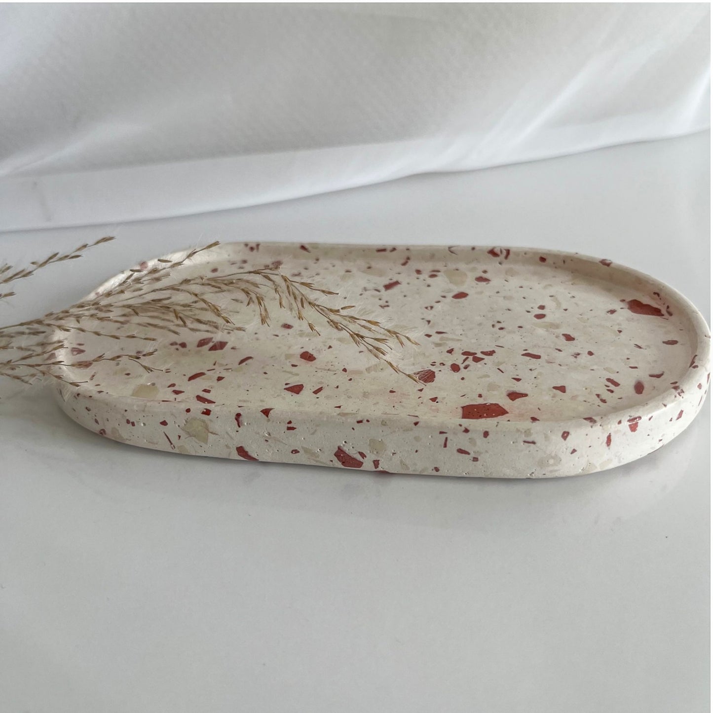 plateau ovale terrazzo.